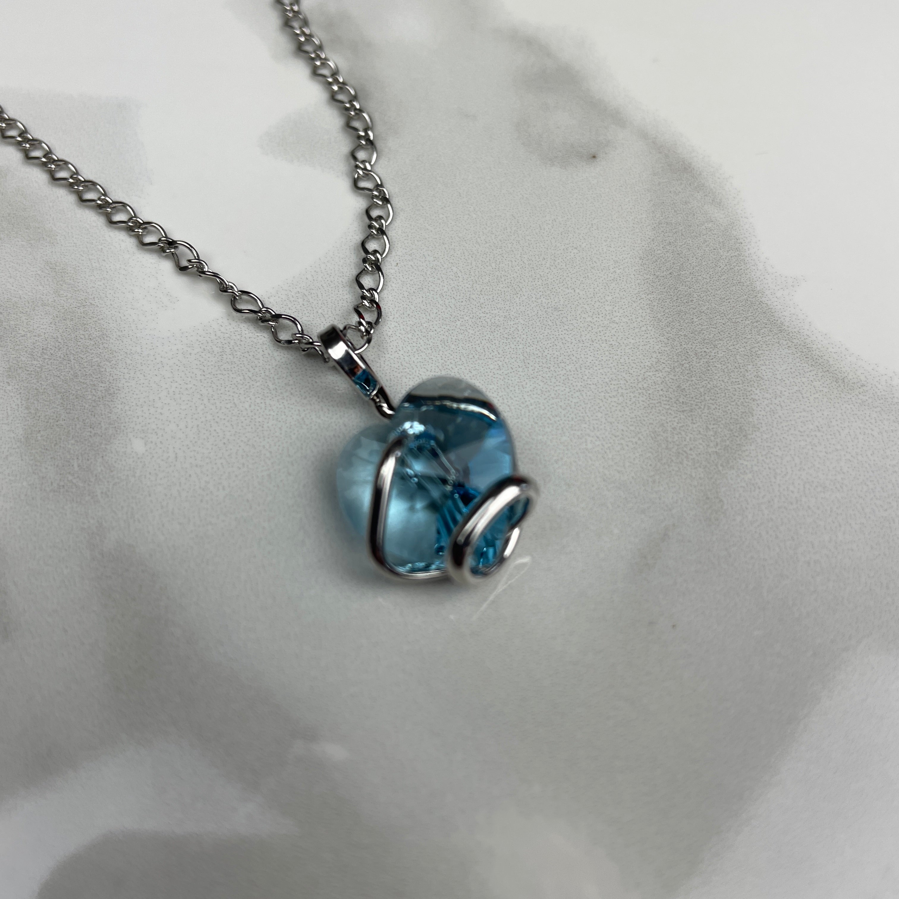 Amore Aquamarine Necklace