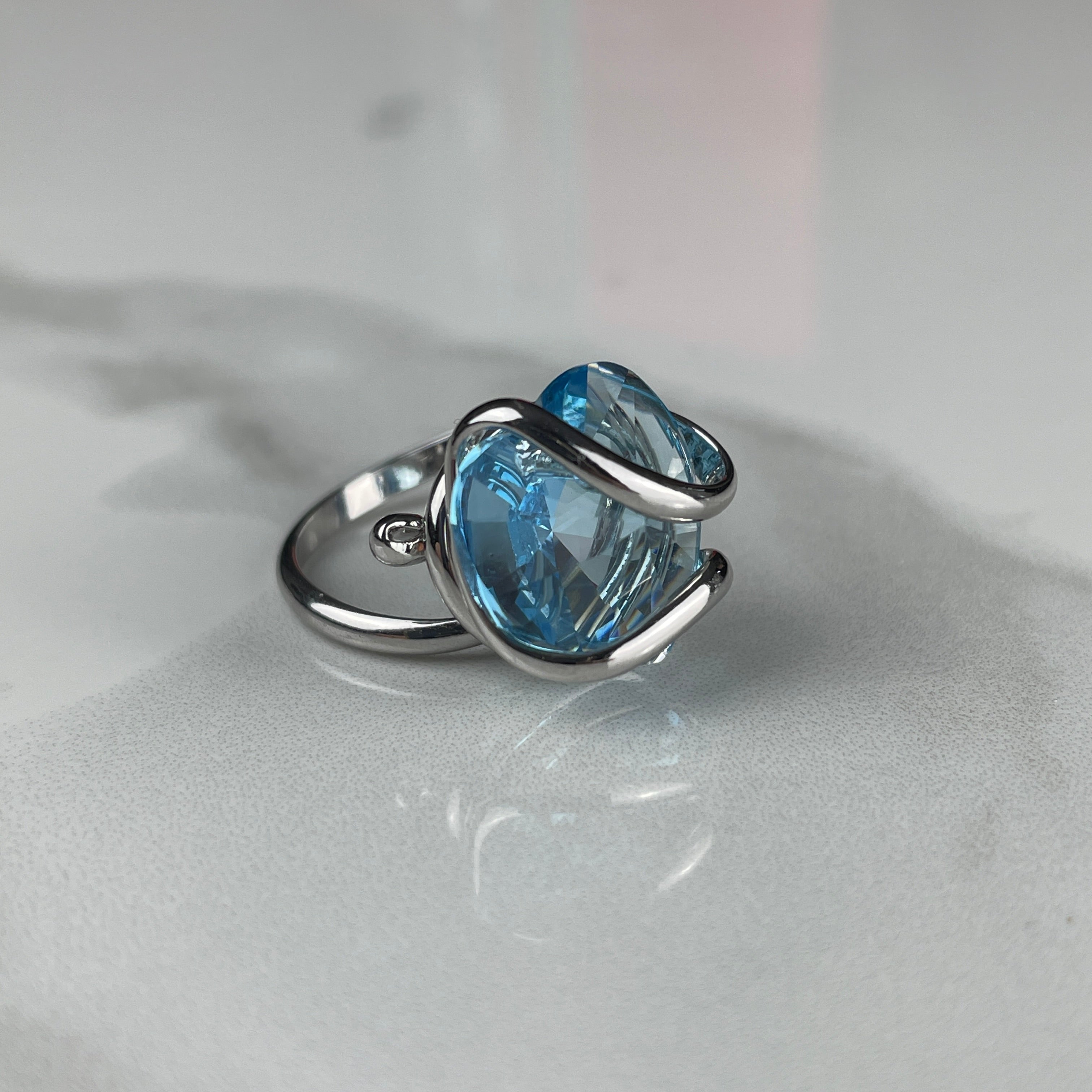 Amore Aquamarine Ring