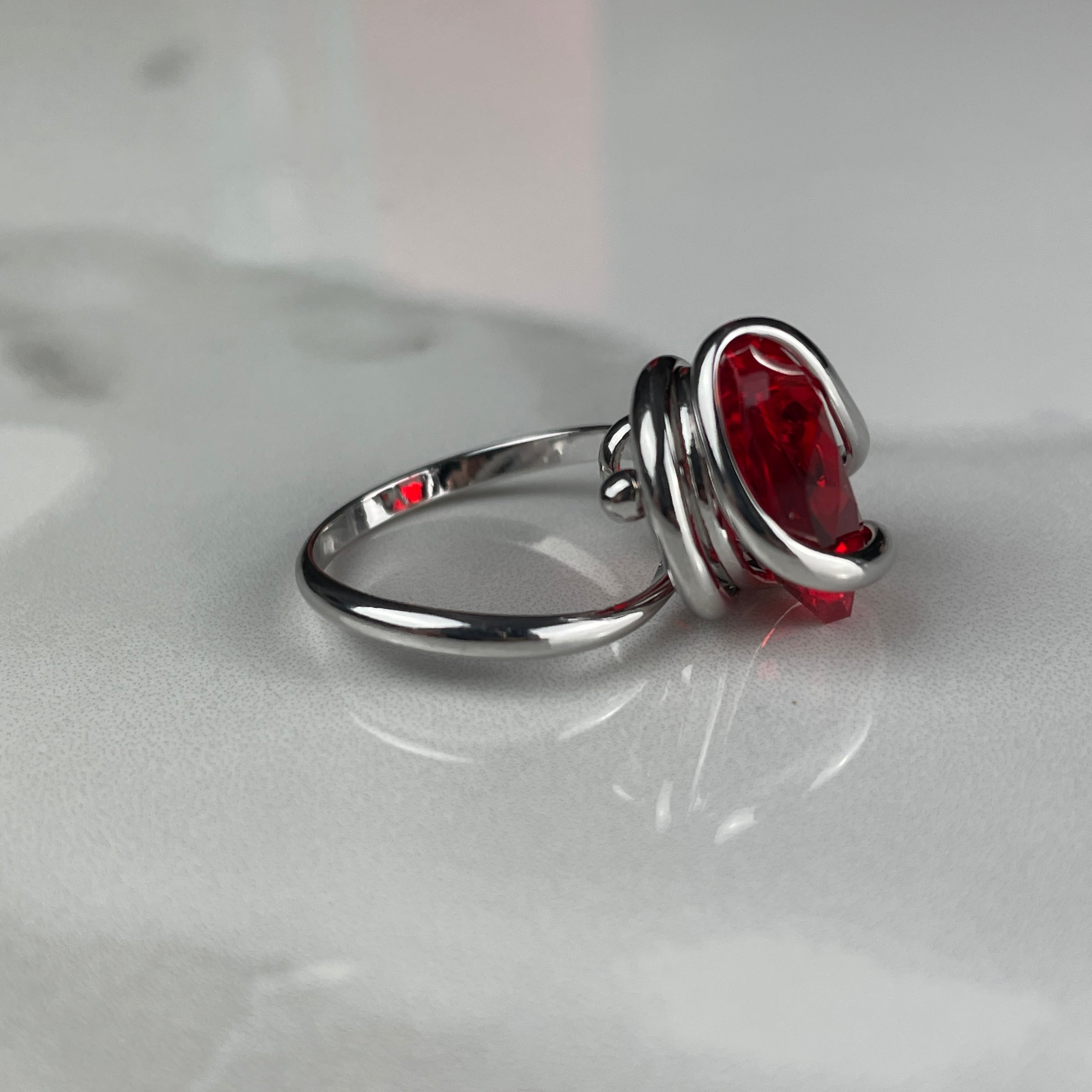 Amore Red Ring